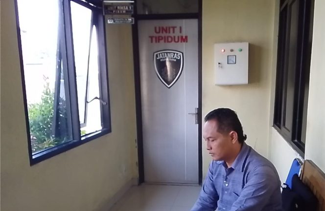 
					Aktivis Antikorupsi Agus Palon Jadi Tersangka Dugaan Perusakan Jalan, Kuasa Hukum Nilai Penetapan Terlalu Cepat