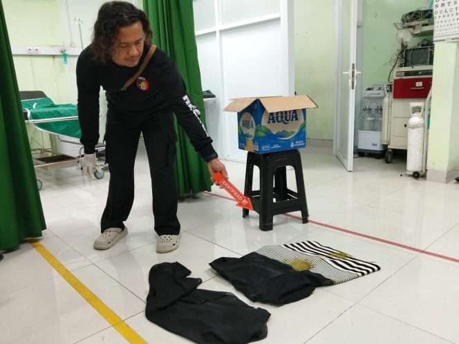 
					Dua Pria Misterius Tinggalkan Kardus, Ternyata Berisi Bayi Perempuan di Cepu ‎