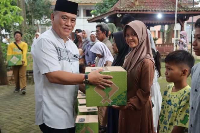 
					Setda Blora Gelar “Berbagi dan Buka Puasa Bersama”, Sekda Komang: Jadikan Tradisi Kepedulian