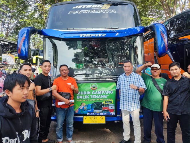 
					300 Pemudik Asal Blora Diberangkatkan dari Jakarta, Pemkab Hadirkan Mudik Gratis Lebaran 1447 H ‎