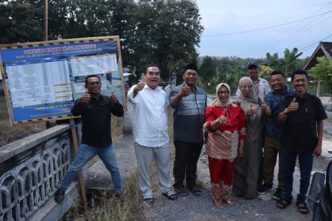 
					Bupati Blora Tegaskan Kunjungan ke Nglebak Bukan Sekadar Konten, Serahkan Bantuan dan Siapkan Pembangunan Lanjutan