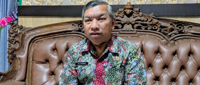 
					Pemkab Rembang Pastikan Siswa SDN Balongmulyo Tertangani, SPPG Karangharjo Dihentikan Sementara ‎