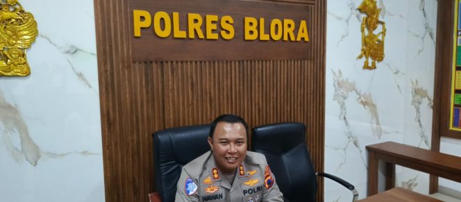 
					Polres Blora Tunggu SK Bupati untuk Tertibkan Ribuan Sumur Minyak Ilegal