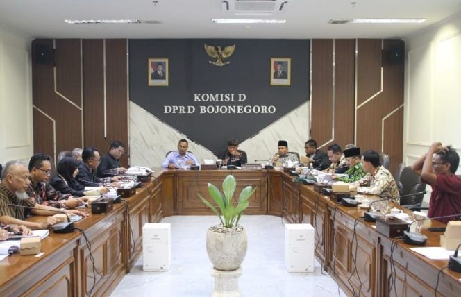 
					Pansus IV DPRD Bojonegoro Bahas Raperda Kabupaten Layak Anak ‎