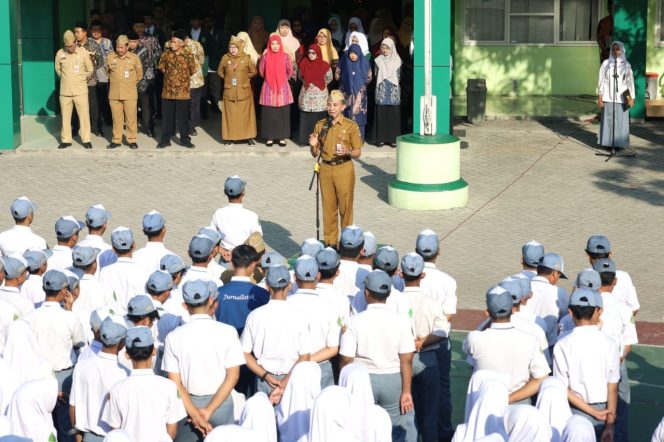 
					Sekda Grobogan Ingatkan Generasi Muda: Masa Depan Hanya Milik yang Optimis dan Tekun Berusaha